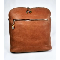 Picture A timeless backpack made of leather - Terrida
