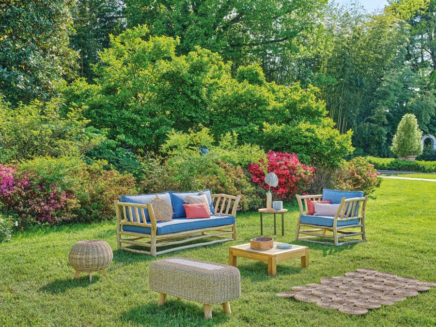 picture 2 Original rectangular Tara stool for the garden