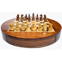 Picture Figuras magnéticas decoradas a mano con un tablero de juego real - The Chess Empire