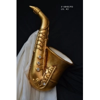 Picture A fantastic ceramic saxophone statuette as a gift