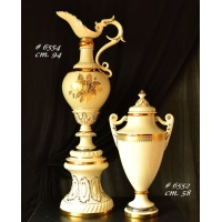 Picture An excellent amphora with a vase