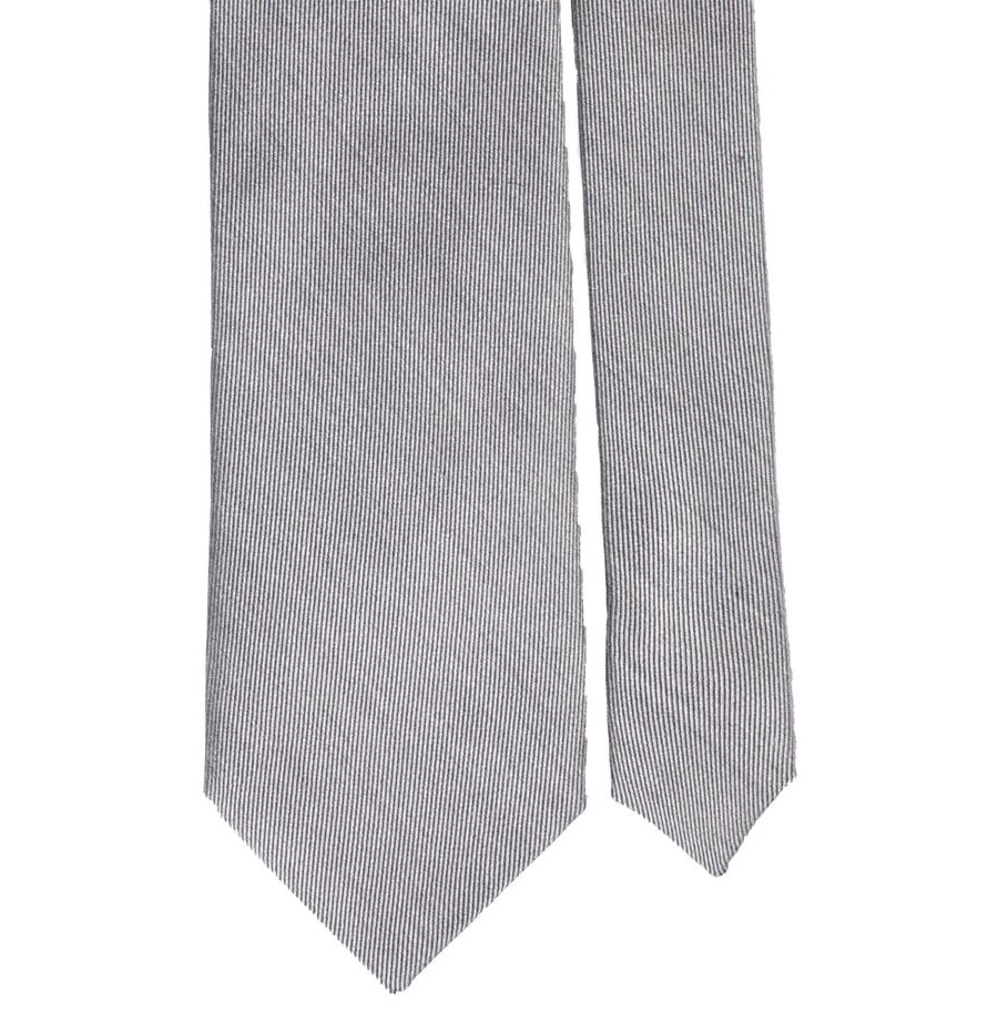 picture 2 Solid light gray wool and silk tie