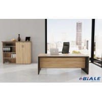 Picture A classic office desk in a simple style