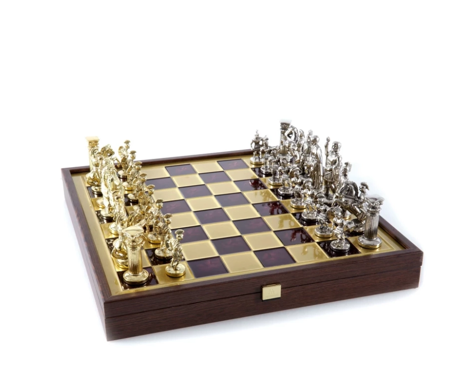 picture 3 Luxurious red chess set - Constatntions Manopoulos