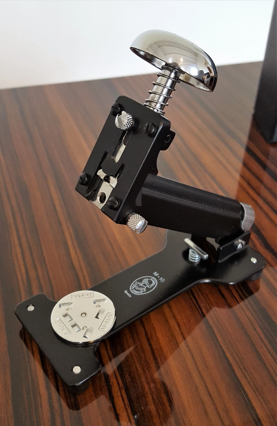 picture 12 Elegant El Casco stapler