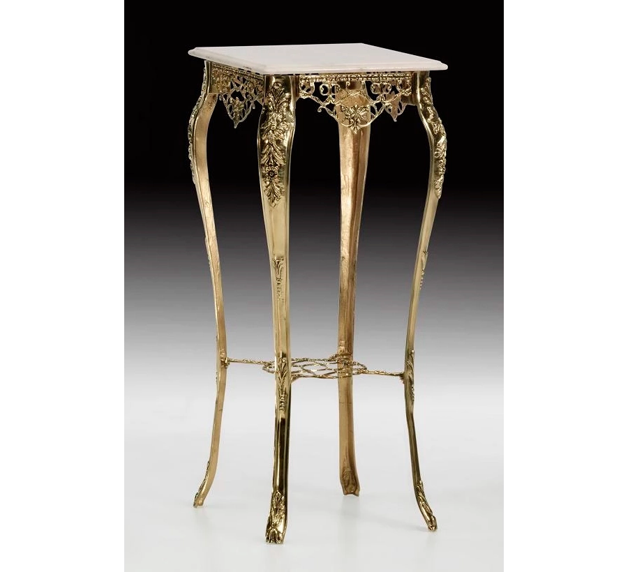picture 1 Elegant, high table