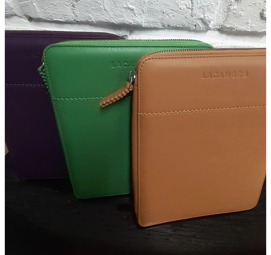 picture 4 Funda de cuero verde para iPad