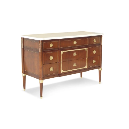 Picture Chest of drawers in an antique style