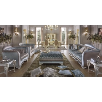 Picture Luxurious glass showcase with two doors - Morello Gianpaolo