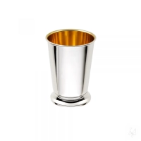 Picture Silver kiddush cup with a simple, timeless form - Zaramella Argenti