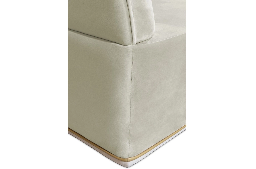 picture 6 Un encantador sofá beige para la habitación de un niño
