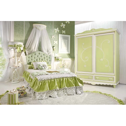 Picture A green fairy-tale room for a girl
