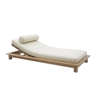 Picture Saint Raphael deckchair on wheels made of natural teak