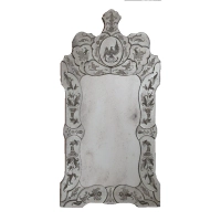 Picture A beautiful mirror for traditional living rooms - Ongaro & Fuga