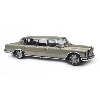 Zdjęcie Auto Mercedes-Benz 600 Pullman Limuzyna z szyberdachem, 1963-1981