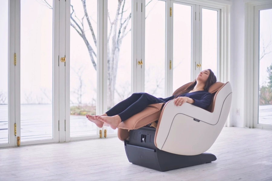 picture 7 CircC Plus Synca Beige massage chair