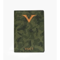 Picture Passport case made of soft Italian leather