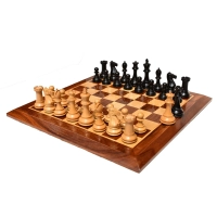 Picture Un paquete de ajedrez impresionantemente producido - The Chess Empire