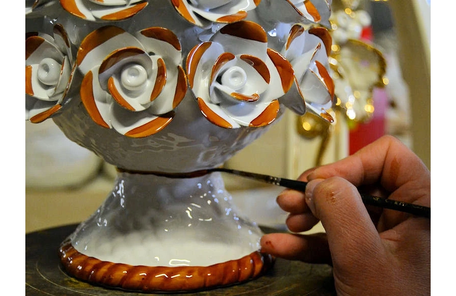 picture 2 Decorative table lamp