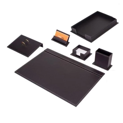 Picture A desk set made of eco-leather with 6 accessories