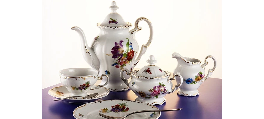 obrazek 2 Filiżanka z porcelany