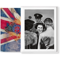 Zdjęcie Książka Her Majesty, Vivienne Westwood Edition No. 1–500, Harry Benson ‘Royal Greeting’ - Taschen