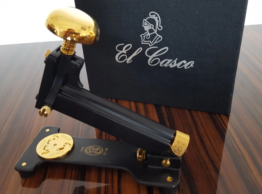 picture 8 Elegant El Casco stapler