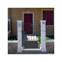 Picture Stylish pedestrian gate column - Italpark