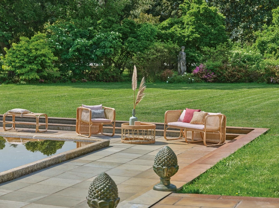 picture 2 Original rectangular Capriccio table for the garden