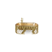 Picture Luxurious brass bathtub with a scale-like pattern