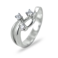 Picture Elegante anillo Trilogy en oro y diamantes