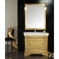 Bild Klassisches italienisches Badezimmerset mit Golddekor