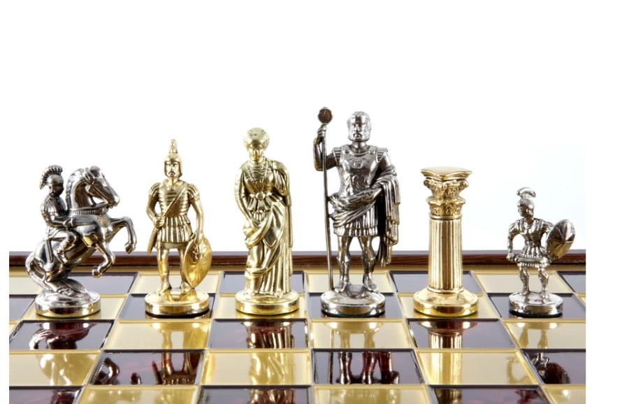 picture 2 Luxurious red chess set - Constatntions Manopoulos