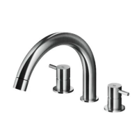Picture Three-hole bathtub faucet - 3/4