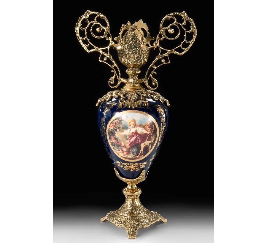 picture 1 Luxurious, decorative vase