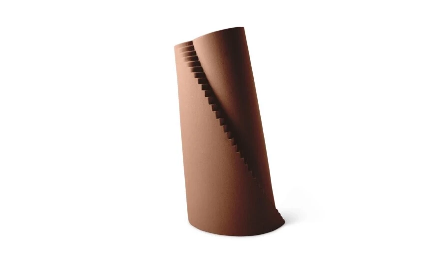 picture 17 A unique Escher ceramic vase