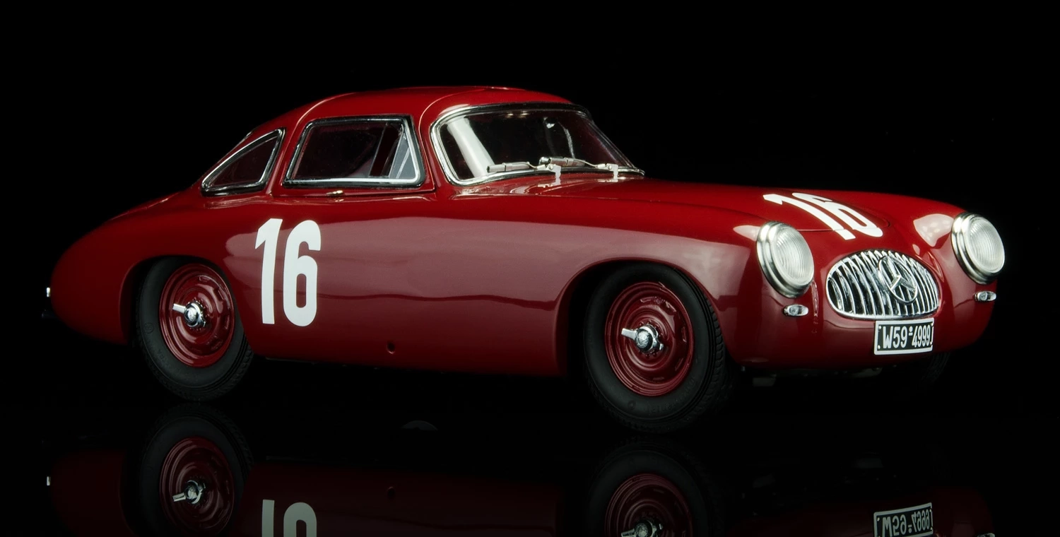Replica of the Mercedes-Benz 300 SL