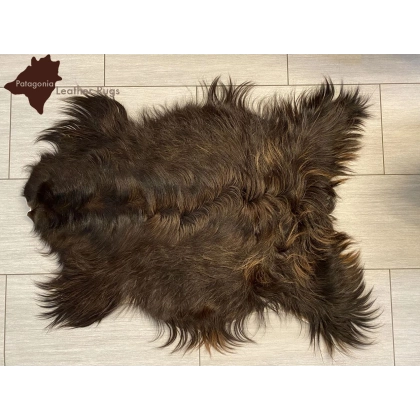 Picture Exclusive rug made of real goatskin - 110x83 cm