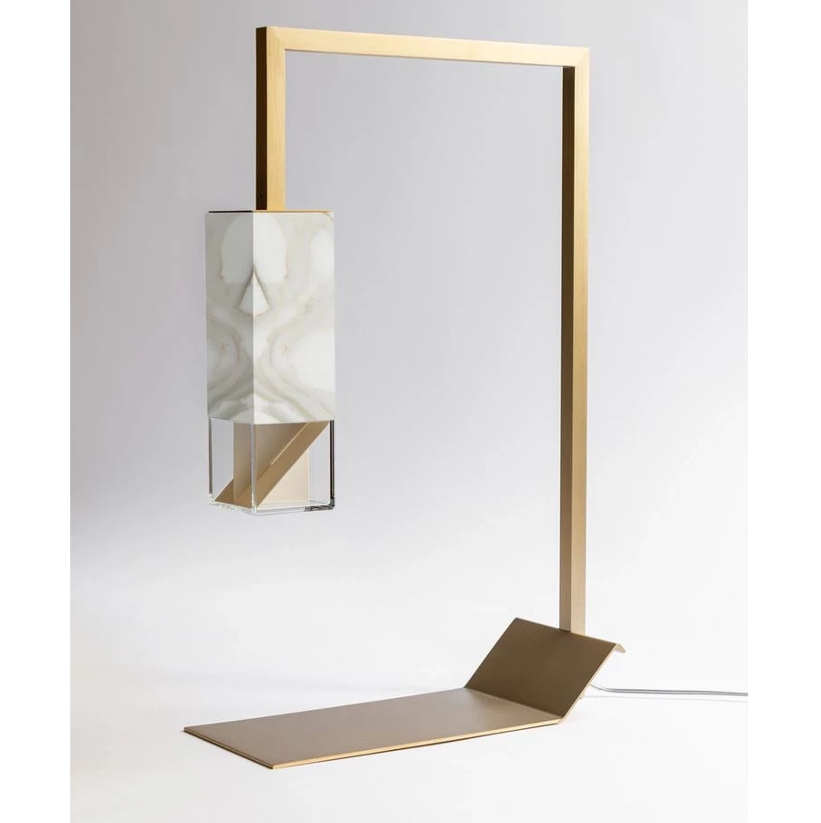 Bild 1 Elegante Tischlampe mit Marmoroberfläche