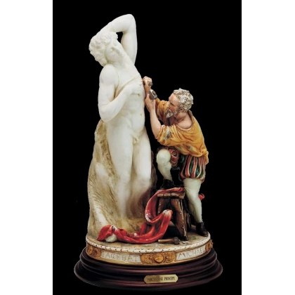 Zdjęcie Michał Anioł z porcelany