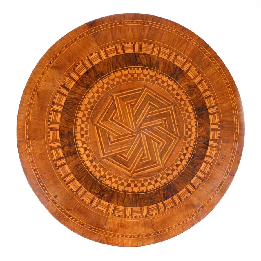 picture 5 Antique round coffee table, inlaid and veneered