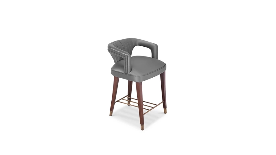 picture 2 A prestigious Portuguese counter stool