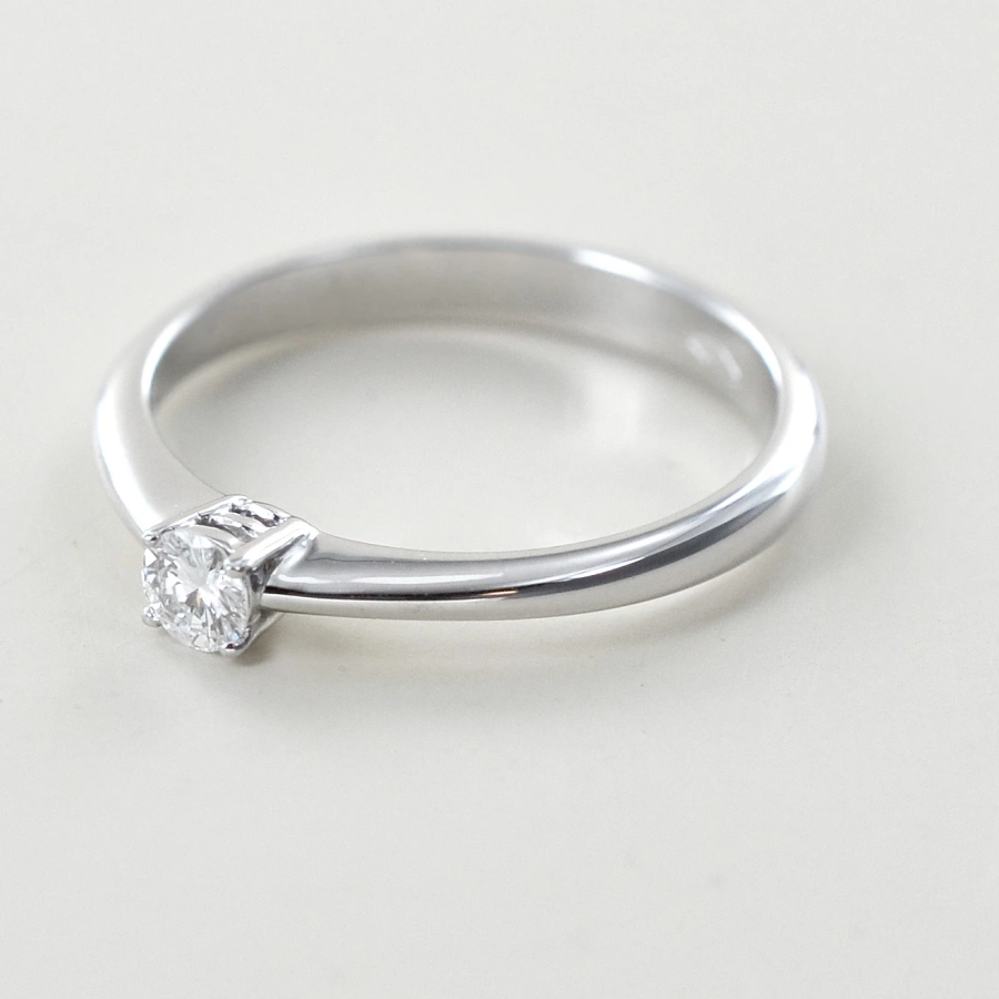 picture 6 Anillo Solitario mediano con diamante de 0,15 quilates