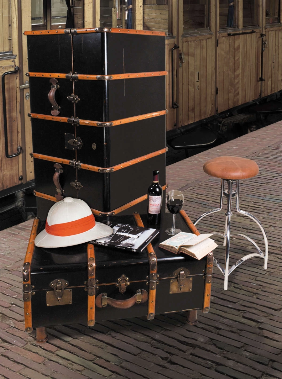picture 4 Elegant table/case "Stateroom" in black - Authentic Models