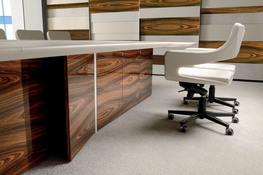 picture 6 A phenomenal President conference table