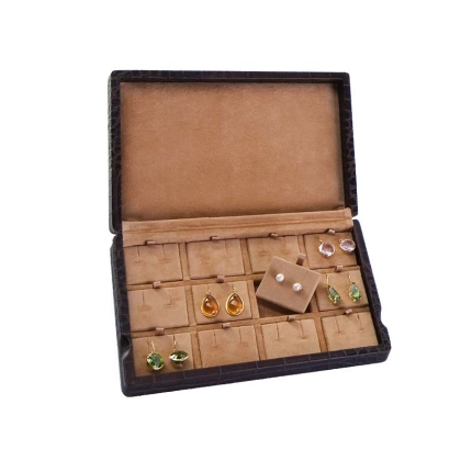 Zdjęcie Wyjątkowe pudełko na kolczyki