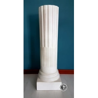 Picture Elegant column trunk perfect for any room