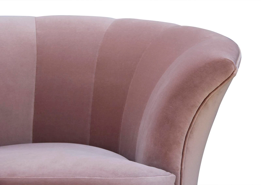 picture 5 A unique armchair for the living room