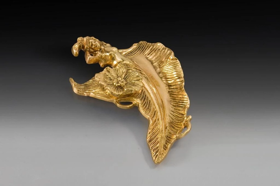 picture 1 A unique inkwell