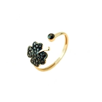 Picture Beautiful ring with a four-leaf clover with black zircons